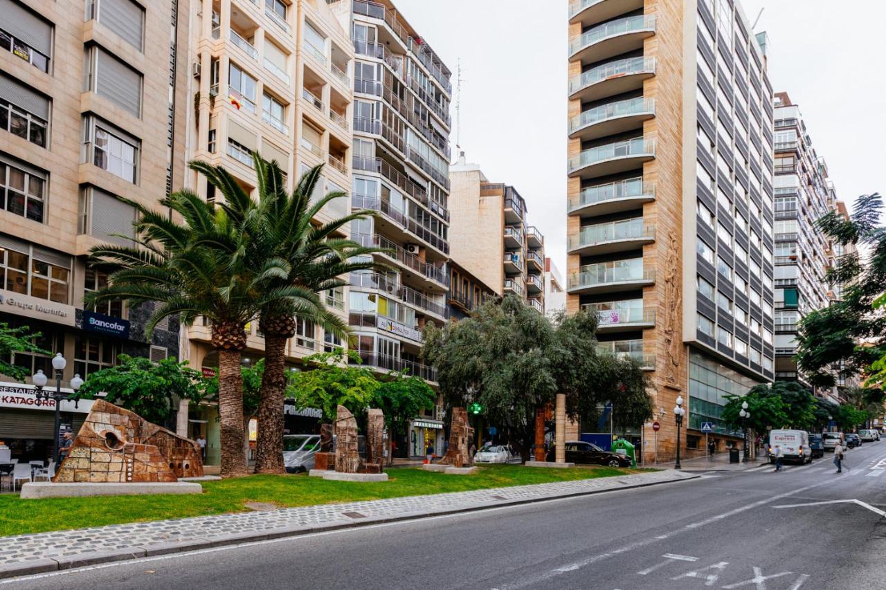 Rambla 43 Apartment อาลิกันเต ภายนอก รูปภาพ